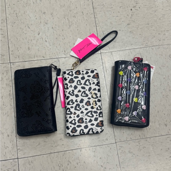 Betsey Johnson wristlet wallet pick one - Picture 5 of 14